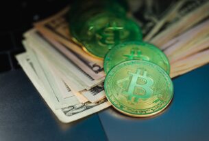 US Bitcoin ETFs