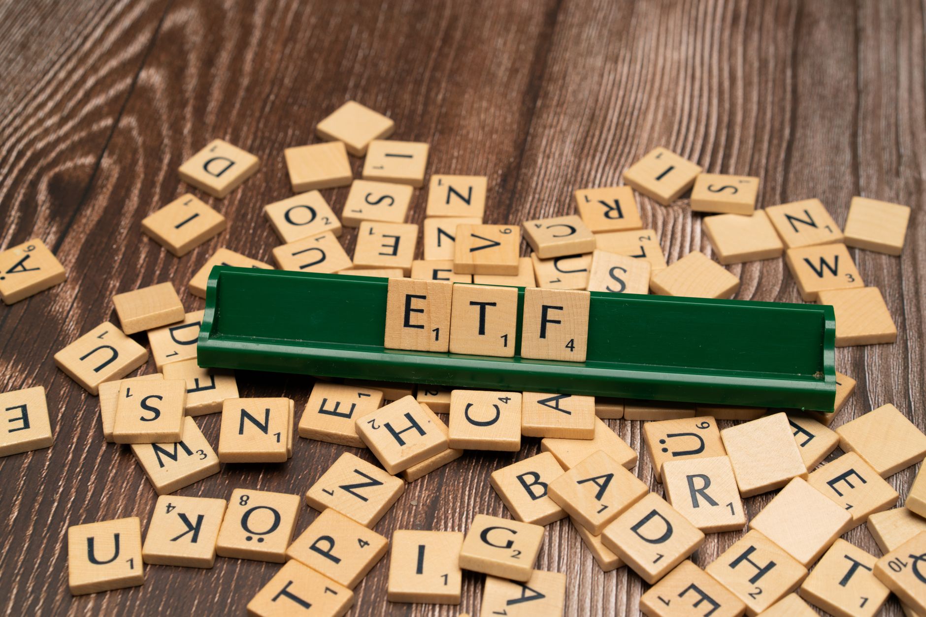 Tokenized ETFs debate